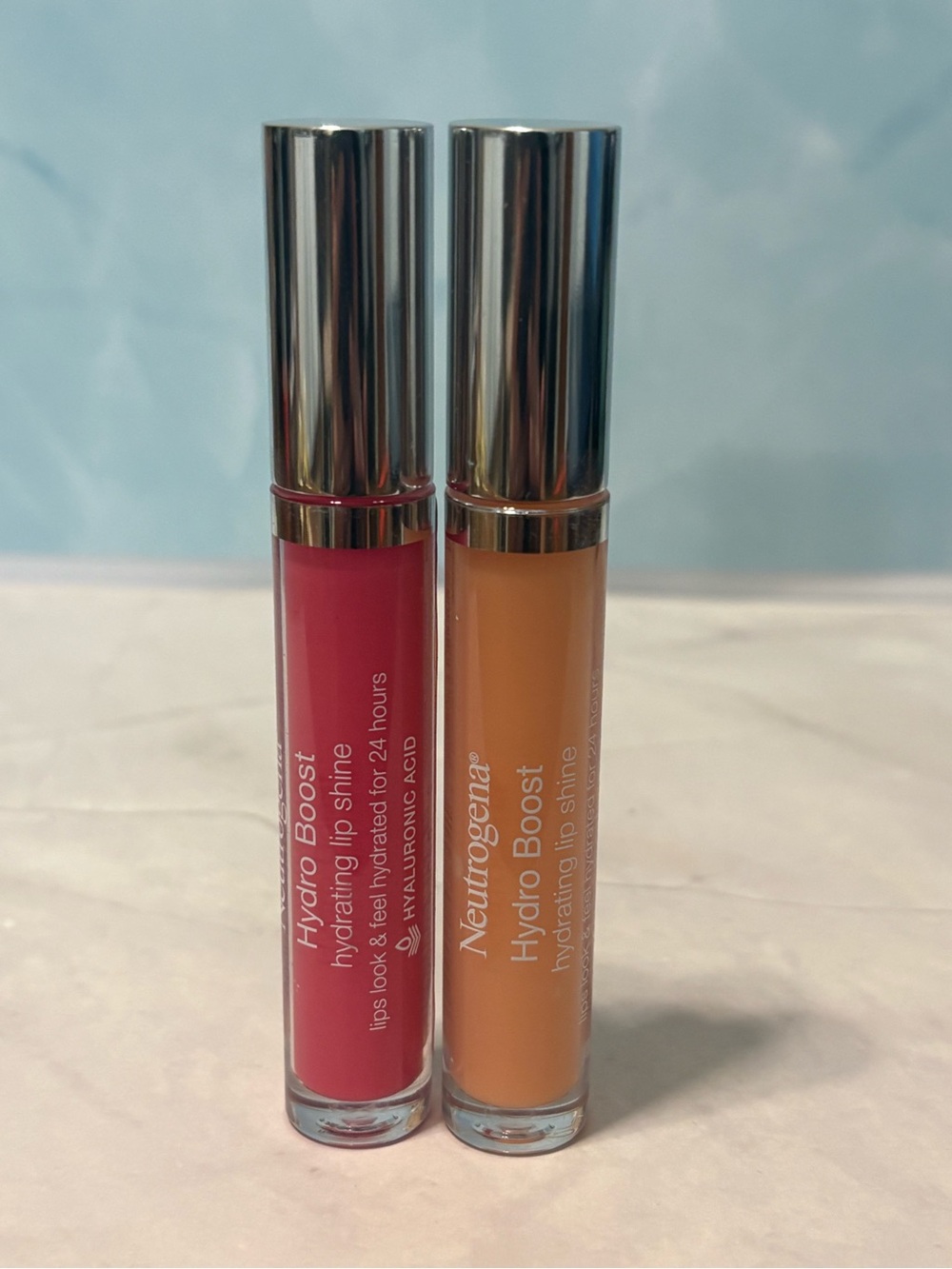 Neutrogena Hydro Boost Hydrating Lip Shine Duo in Radiant Rose & Soft Blush